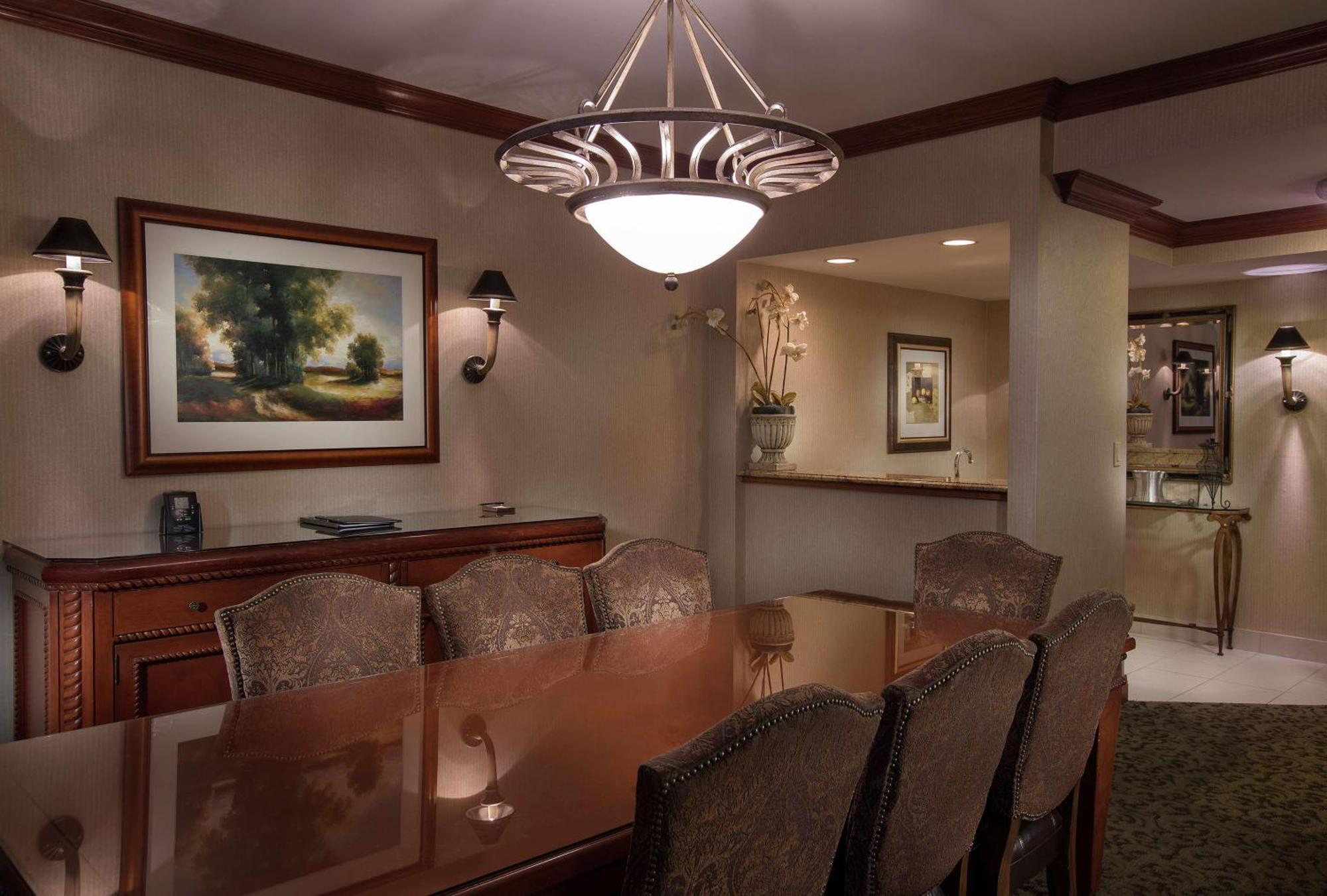 Doubletree By Hilton Lisle Naperville Экстерьер фото