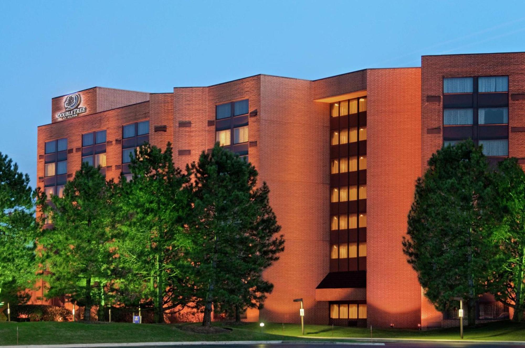 Doubletree By Hilton Lisle Naperville Экстерьер фото