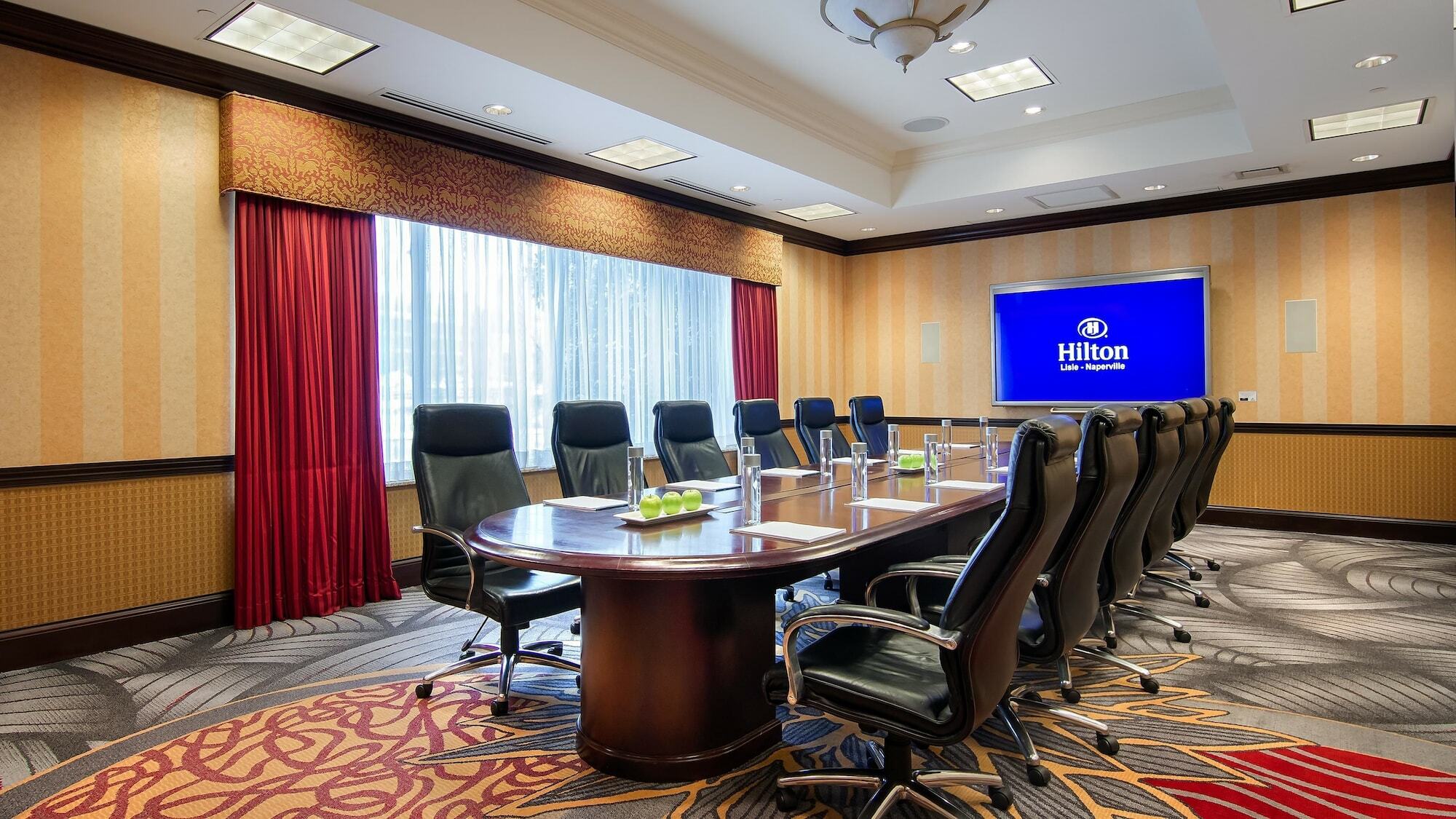 Doubletree By Hilton Lisle Naperville Экстерьер фото
